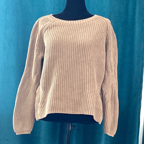 GAP Sweaters - Heavy knit cotton sweater